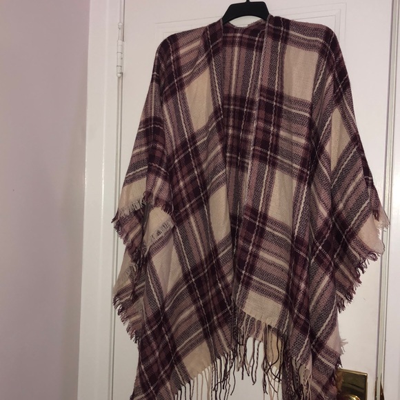 Other - Plaid Shawl/Poncho